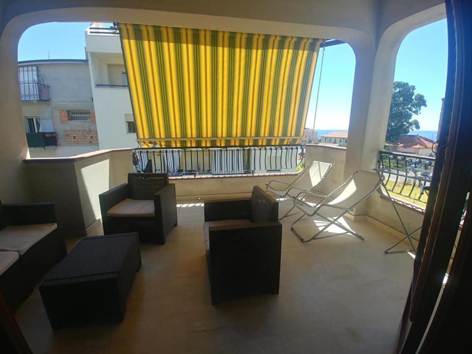 B&B Nereidi Melito Di Porto Salvo Extérieur photo